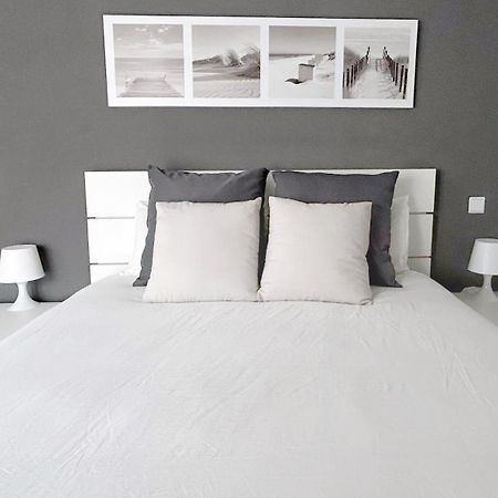 Comillas Bº Casasola - Residencial Lagos Azules - Netflix, Prime, Wifi & Free Indoor Parking 外观 照片