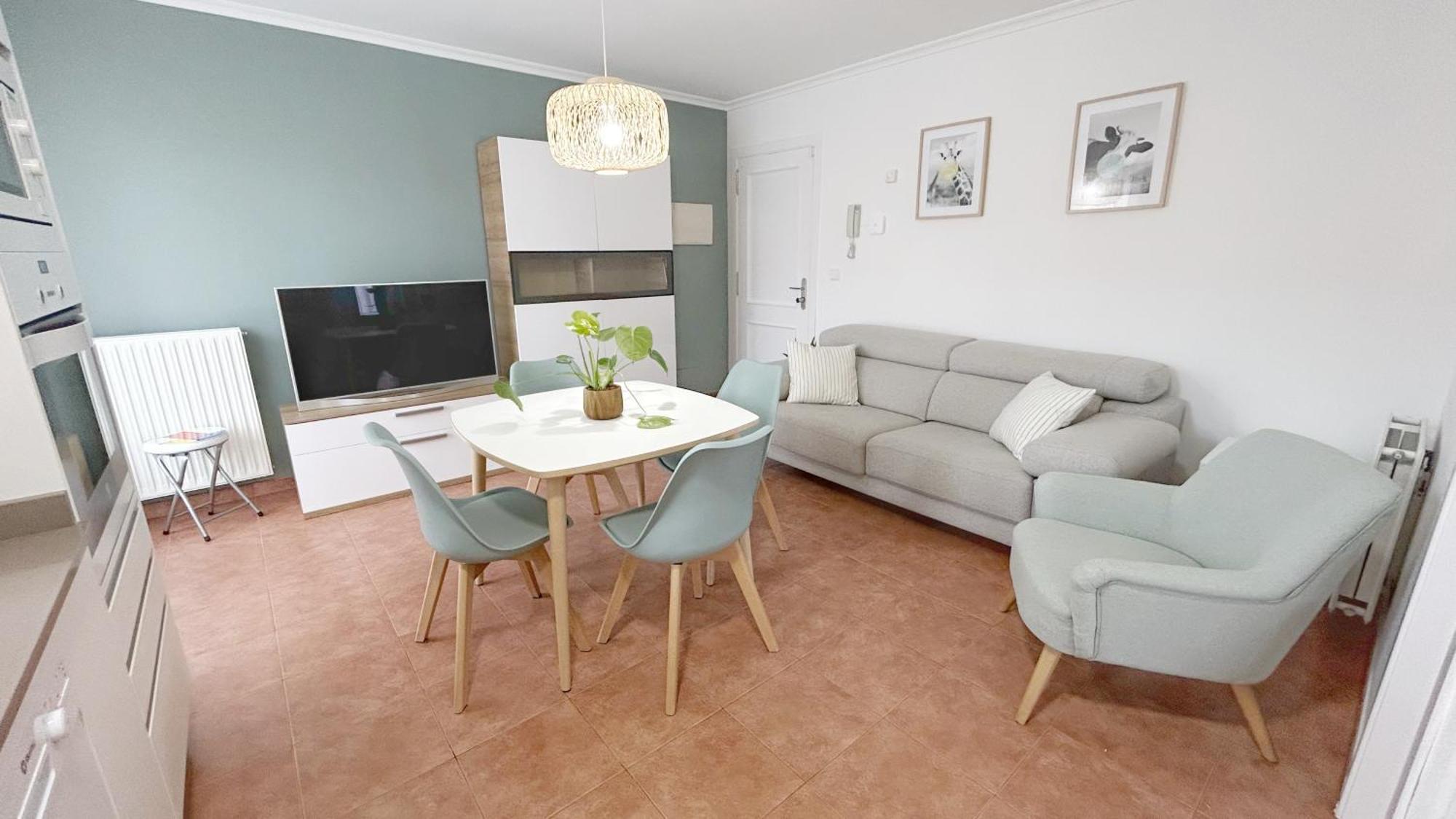 Comillas Bº Casasola - Residencial Lagos Azules - Netflix, Prime, Wifi & Free Indoor Parking 外观 照片